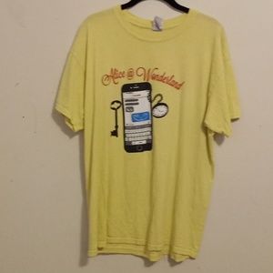 Gildan yellow "Alice @ Wonderland" t-shirt